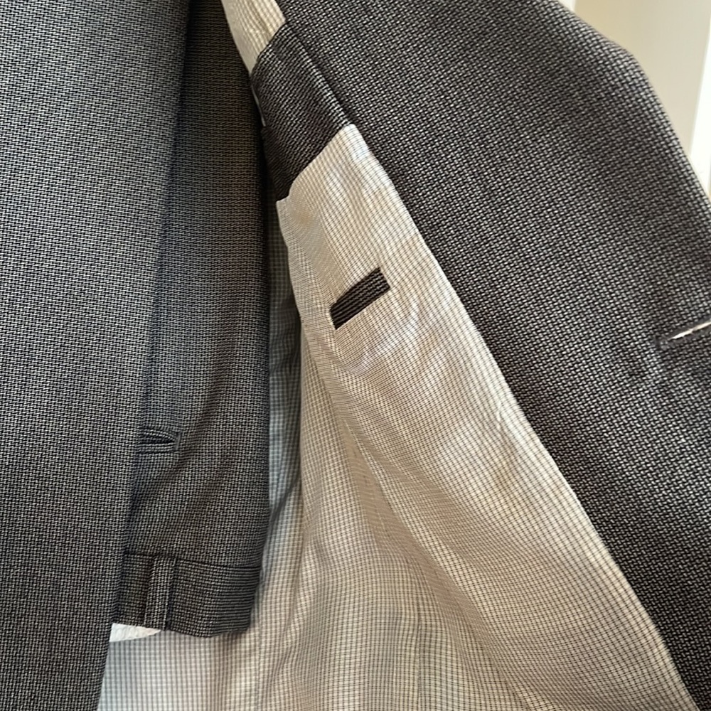 Hugo Boss Suit - Picture 3 of 7